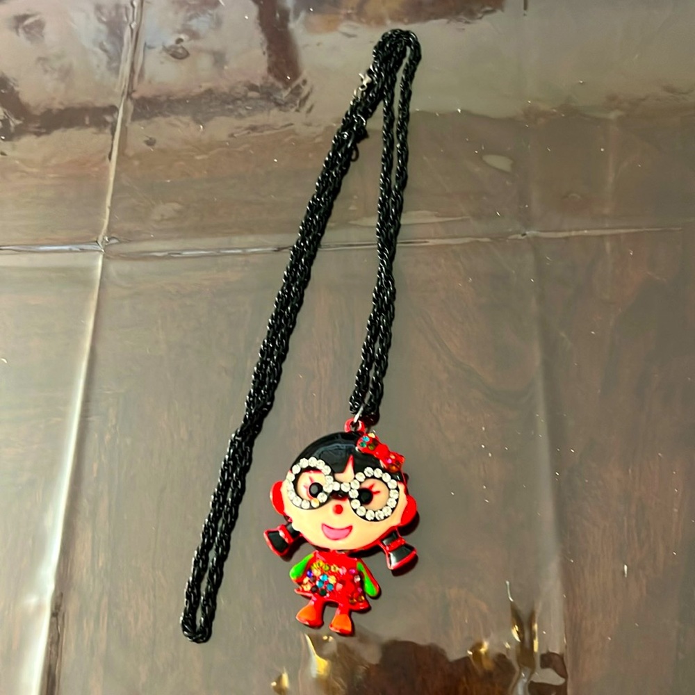 Free necklace or sell for $10